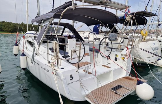 Beneteau Oceanis 34.1 Navicela
