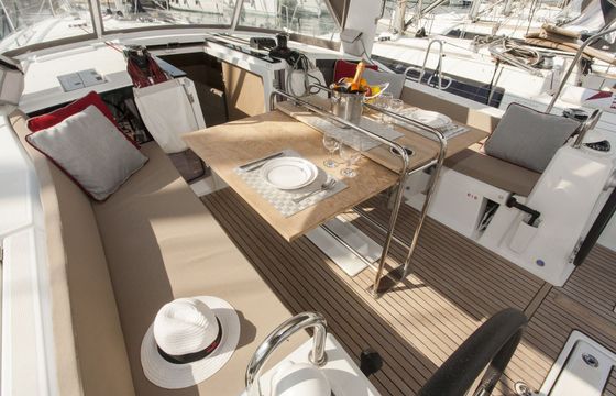 Beneteau Oceanis 41.1 King Crimson