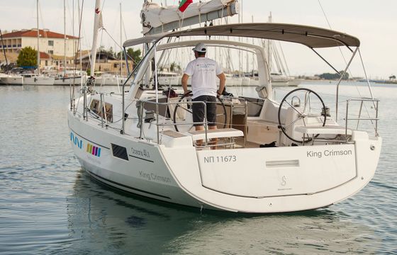 Beneteau Oceanis 41.1 King Crimson