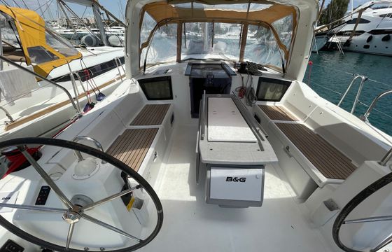 Beneteau Oceanis 41.1 Marisol