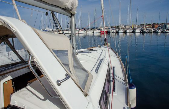 Beneteau Oceanis 35.1 Mia