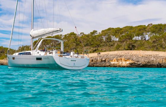 Beneteau Oceanis 41.1 Poison