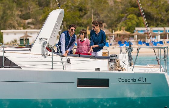 Beneteau Oceanis 41.1 Poison