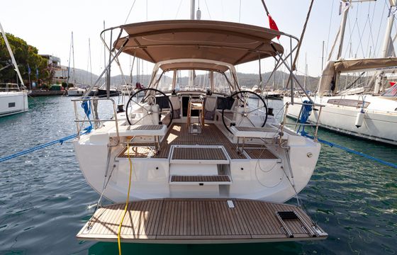 Beneteau Oceanis 41.1 Sail Orion