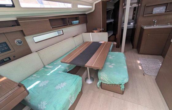 Beneteau Oceanis 40.1 Madelon