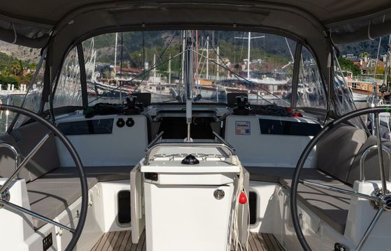 Beneteau Oceanis 40.1 Mavi Mercury