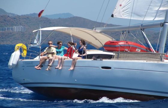 Beneteau Oceanis 43 Bliss