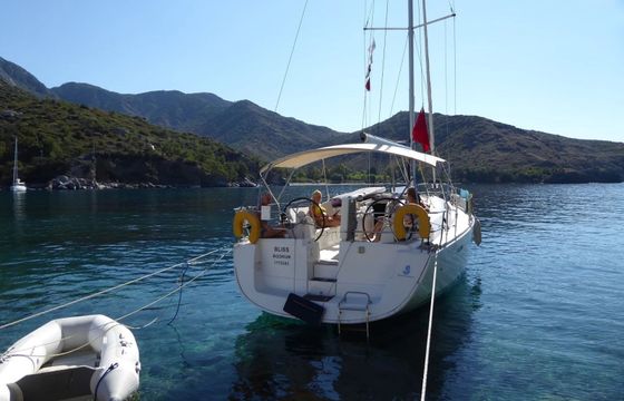 Beneteau Oceanis 43 Bliss