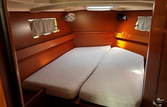 Beneteau Oceanis 41.1 Dimitris