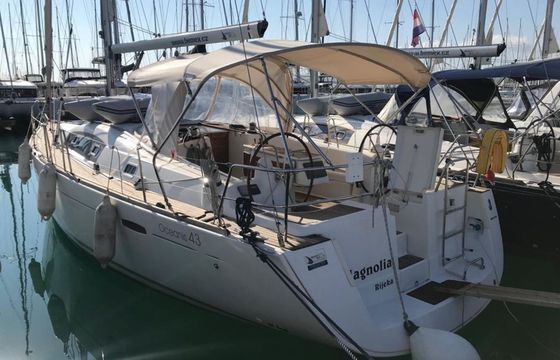 Beneteau Oceanis 43 Magnolia