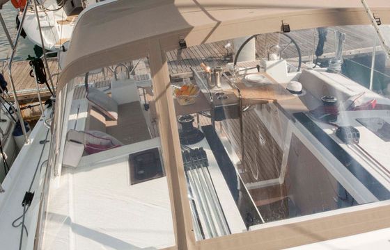 Beneteau Oceanis 41.1 Foreigner