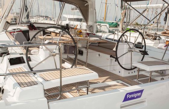 Beneteau Oceanis 41.1 Foreigner
