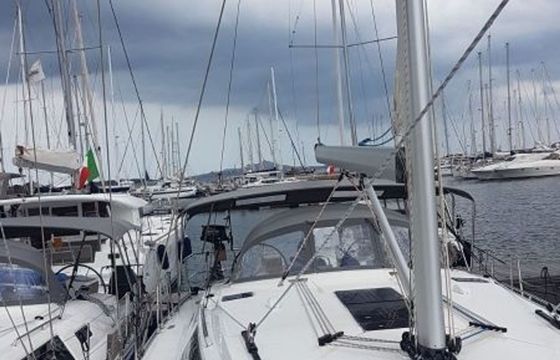 Beneteau Oceanis 41.1 Gloria