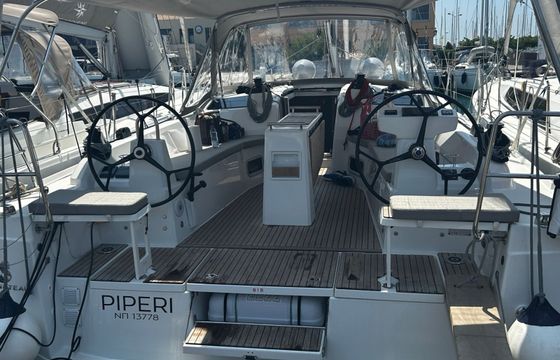 Beneteau Oceanis 37.1 Piperi