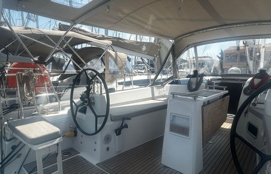 Beneteau Oceanis 37.1 Piperi