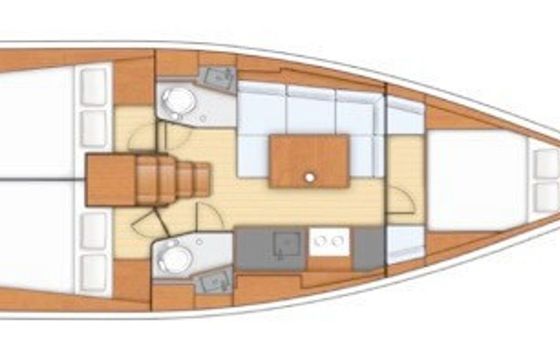 Beneteau Oceanis 38 Caroline