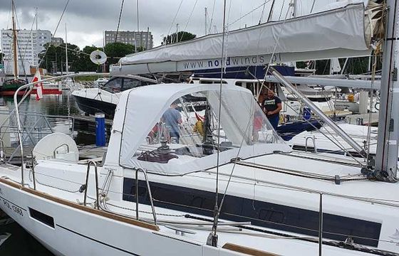 Beneteau Oceanis 41 Casino Royale