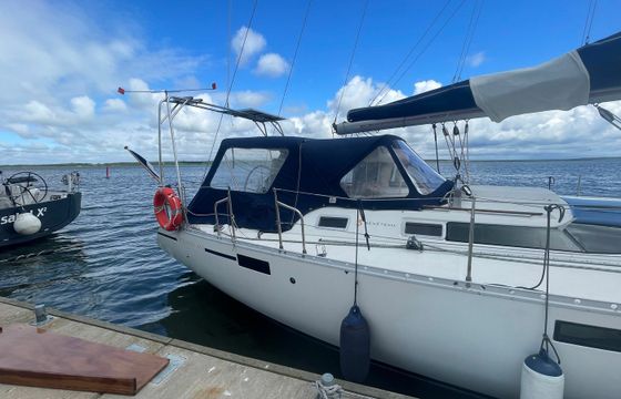 Beneteau Oceanis 430 Phoenix