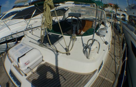 Beneteau Oceanis 440 Candela 4