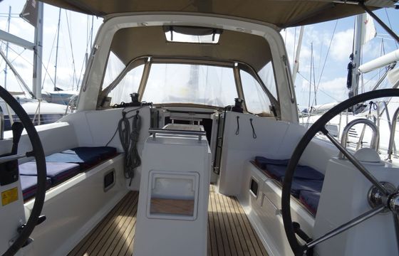 Beneteau Oceanis 38 Karavas