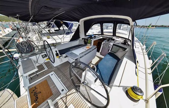 Beneteau Oceanis 41.1 4Play
