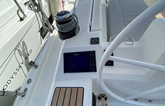 Beneteau Oceanis 41.1 Alma Libre 5