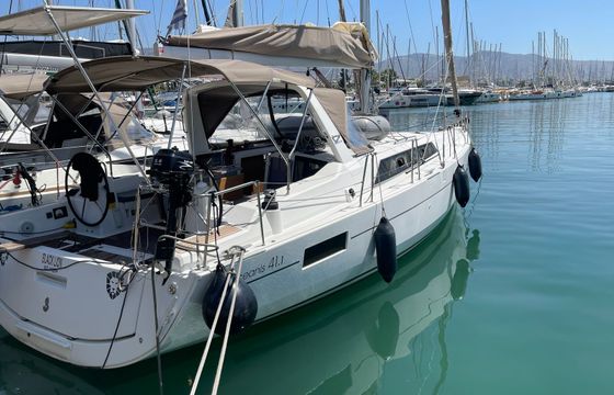 Beneteau Oceanis 41.1 Black Lion