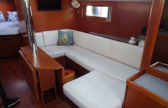 Beneteau Oceanis 41.1 Ariadne