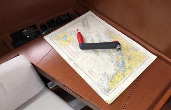 Beneteau Oceanis 41.1 Buga