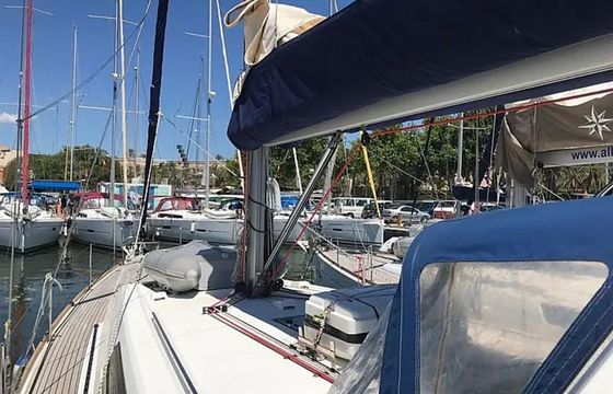 Beneteau Oceanis 45 Gin Tonic