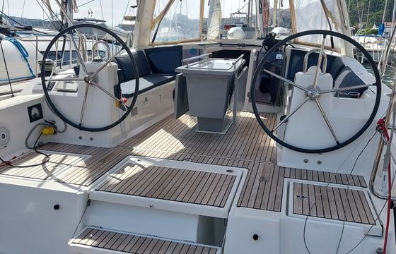 Beneteau Oceanis 41.1 Barbarroja