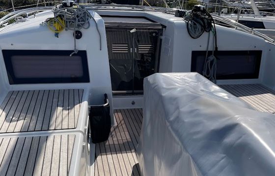 Beneteau Oceanis 41.1 Blue Hop
