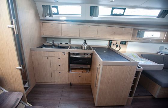 Beneteau Oceanis 45 Hande
