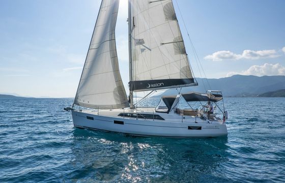 Beneteau Oceanis 41.1 Lux