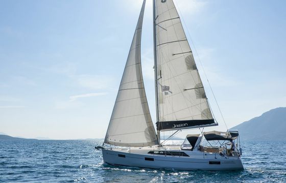 Beneteau Oceanis 41.1 Lux
