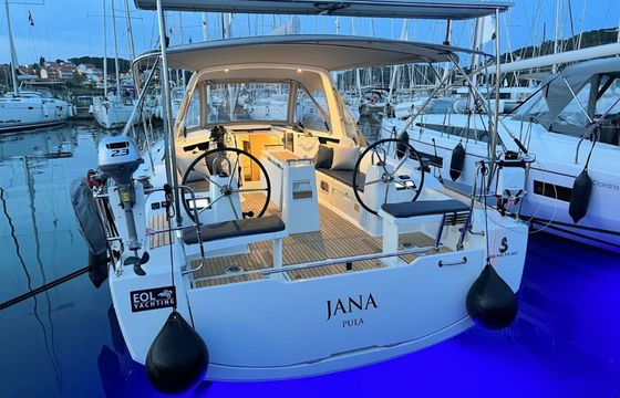 Beneteau Oceanis 38.1 Jana