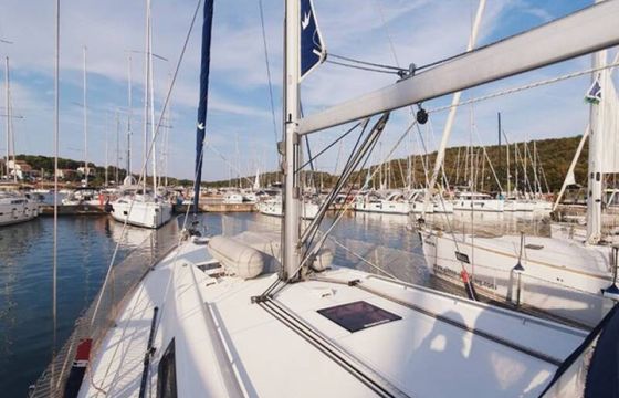 Beneteau Oceanis 45 Mediterraneo