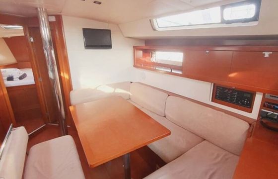 Beneteau Oceanis 45 Mediterraneo