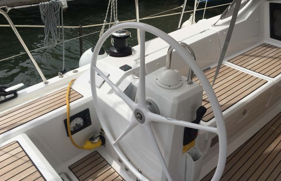Beneteau Oceanis 41.1 Targa