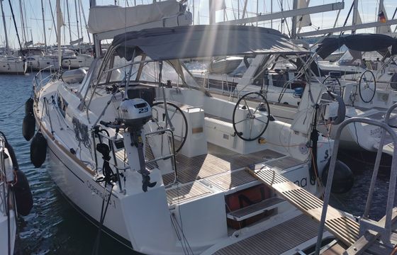 Beneteau Oceanis 38.1 Tena