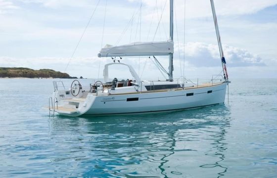 Beneteau Oceanis 45 Quest