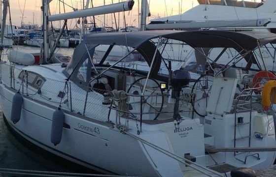 Beneteau Oceanis 43 Beluga