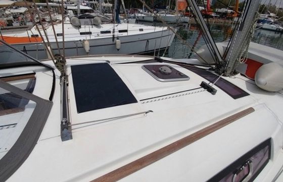 Beneteau Oceanis 43 Beluga