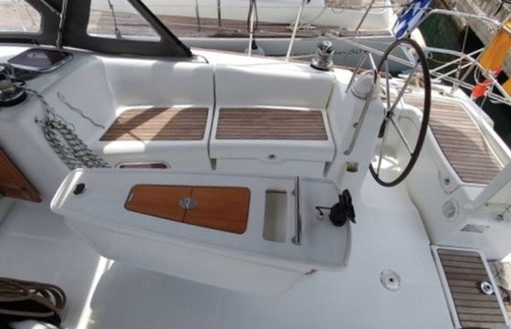 Beneteau Oceanis 43 Beluga