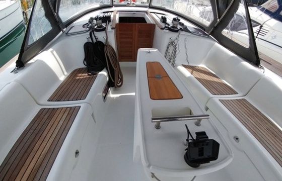 Beneteau Oceanis 43 Beluga