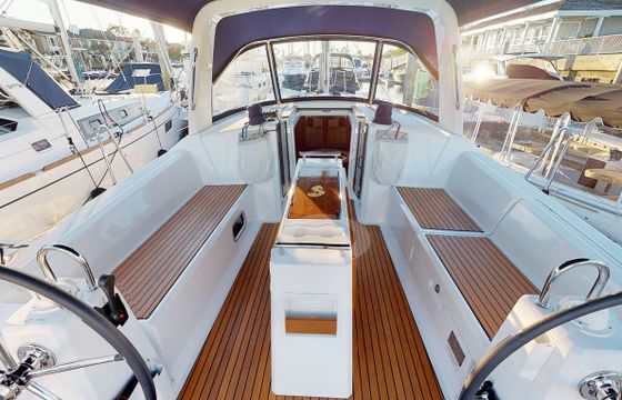 Beneteau Oceanis 38.1 Wanderlust
