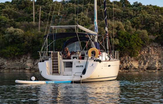 Beneteau Oceanis 43 Mojito