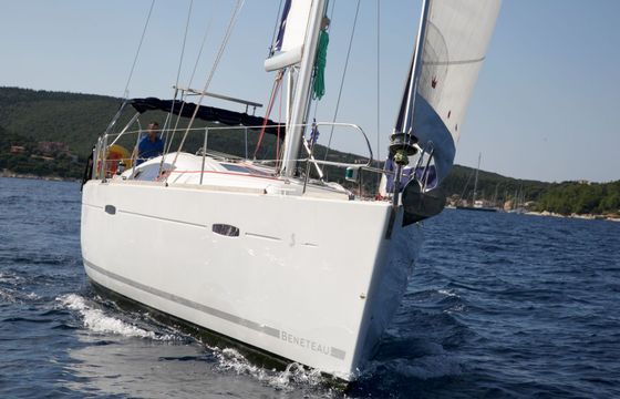 Beneteau Oceanis 43 Mojito