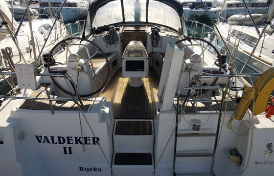 Beneteau Oceanis 43 Valdeker 2