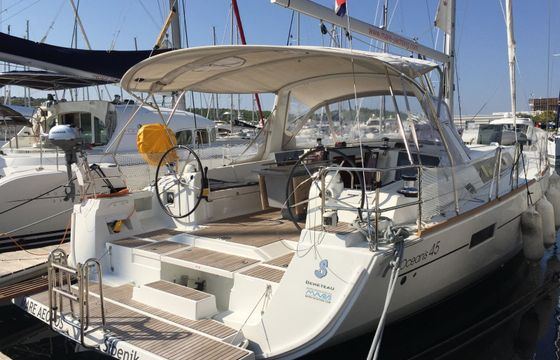 Beneteau Oceanis 45 Mare Aeolos